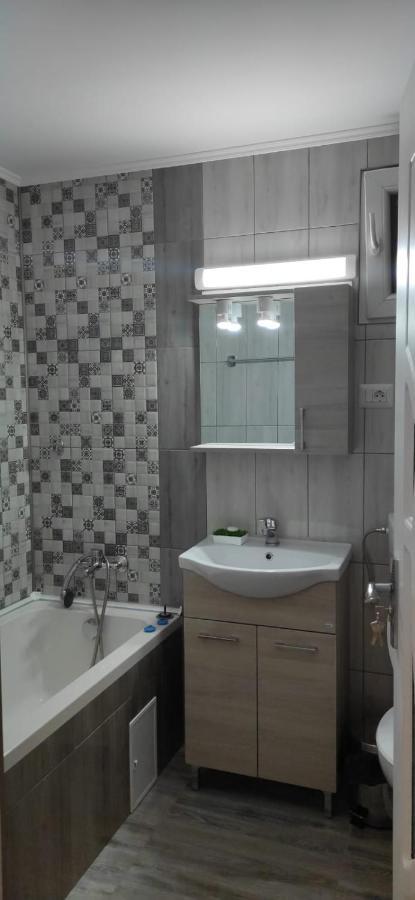 Făgăraş Calypso Rooms מראה חיצוני תמונה