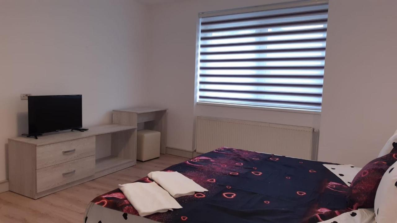Făgăraş Calypso Rooms מראה חיצוני תמונה