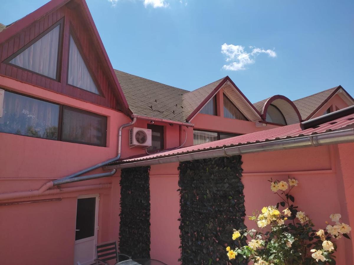 Făgăraş Calypso Rooms מראה חיצוני תמונה